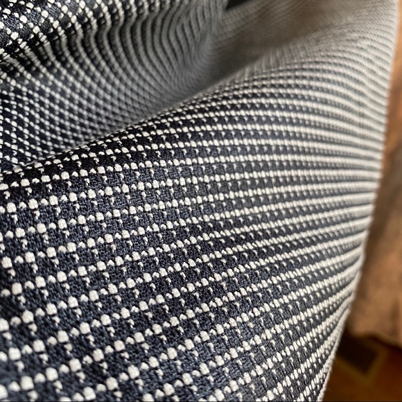 Ann Taylor Jacquard Houndstooth Pencil Skirt - Picture 5 of 7